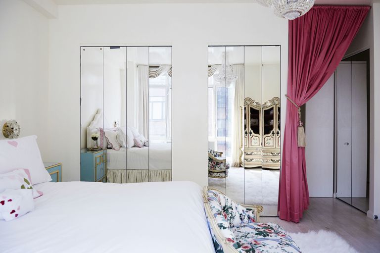 Our Guide On The Best Mirror Position In Your Bedroom
